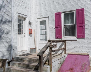 34 S Clinton Street - Photo Thumbnail 4