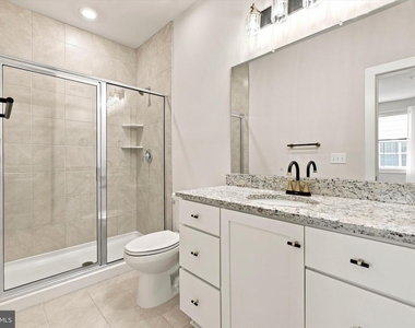 115 King Street - Photo Thumbnail 12