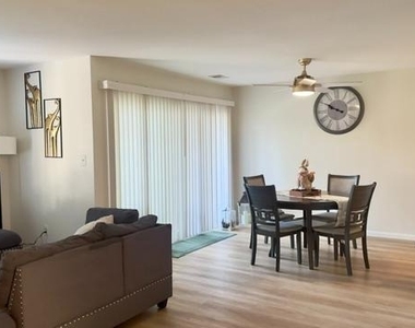 11 Twin Rivers Drive - Photo Thumbnail 11