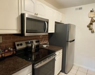 11 Twin Rivers Drive - Photo Thumbnail 8