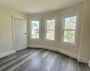 702 Mlk Jr Boulevard - Photo Thumbnail 10