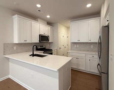 1209 Parker Boulevard - Photo Thumbnail 1