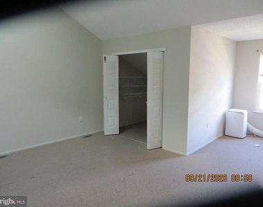 99 Oneill Court - Photo Thumbnail 18