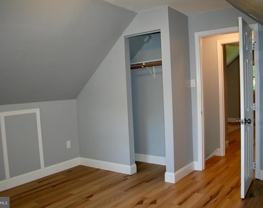 124 Stratford Avenue - Photo Thumbnail 22