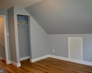 124 Stratford Avenue - Photo Thumbnail 19