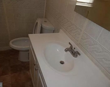 32 Keswick Avenue - Photo Thumbnail 12
