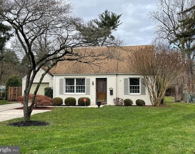 320 Evergreen Drive - Photo Thumbnail 1