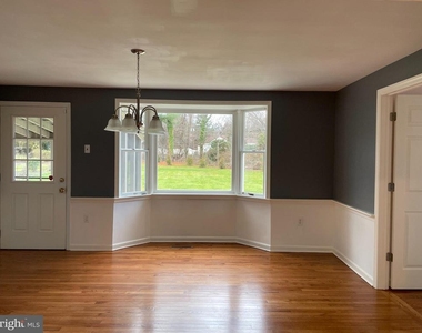 320 Evergreen Drive - Photo Thumbnail 6