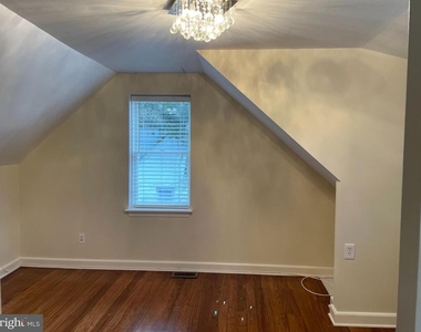 320 Evergreen Drive - Photo Thumbnail 13