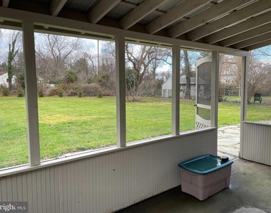 320 Evergreen Drive - Photo Thumbnail 14