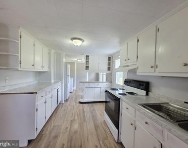 28419 Old Quantico Road - Photo Thumbnail 6