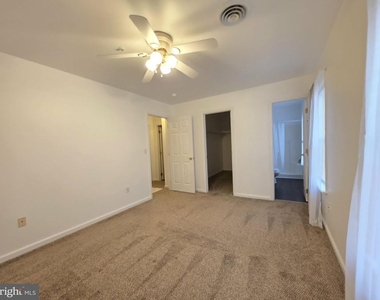 1011 Granite Court - Photo Thumbnail 17