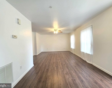 1011 Granite Court - Photo Thumbnail 6