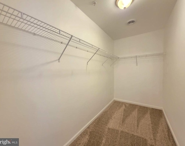 1011 Granite Court - Photo Thumbnail 18