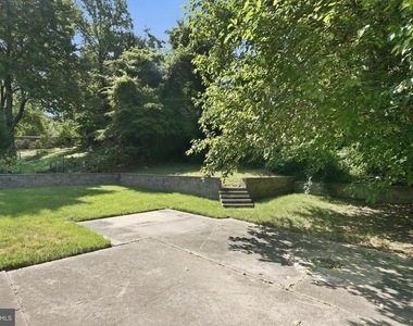 1921 Ruatan Street - Photo Thumbnail 16