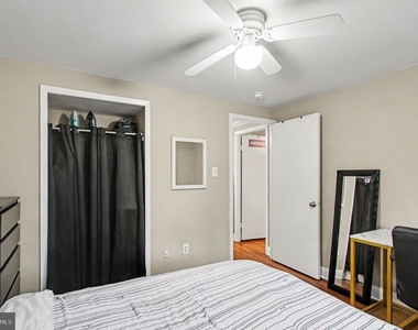 1405 Peachwood Lane - Photo Thumbnail 17