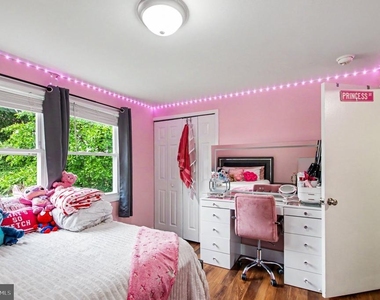 1405 Peachwood Lane - Photo Thumbnail 19