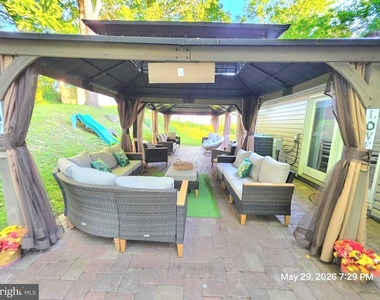 1405 Peachwood Lane - Photo Thumbnail 29