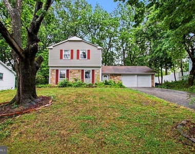 1405 Peachwood Lane - Photo Thumbnail 1