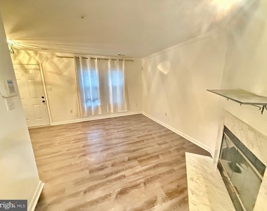 6001 Surrey Square Lane - Photo Thumbnail 12