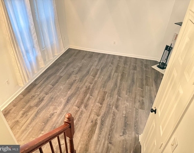 6001 Surrey Square Lane - Photo Thumbnail 31