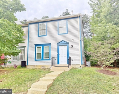 6001 Surrey Square Lane - Photo Thumbnail 36