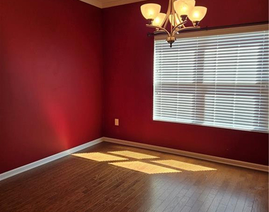 1453 Dulles Road - Photo Thumbnail 11