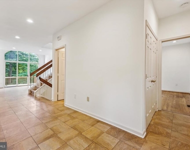 6 Goldleaf Court - Photo Thumbnail 1