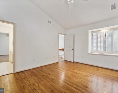 6 Goldleaf Court - Photo Thumbnail 17