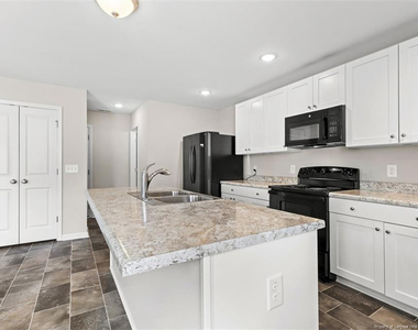 3716 Stone Street - Photo Thumbnail 7