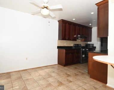8147 Inverness Ridge Road - Photo Thumbnail 4