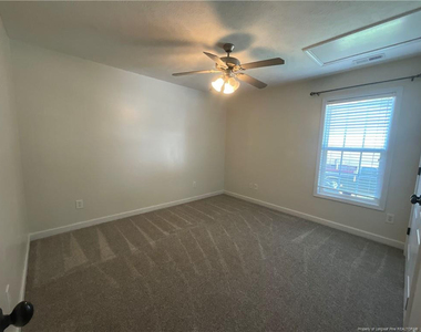 404 Windover Drive - Photo Thumbnail 10