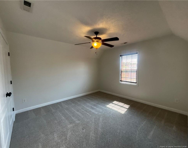 404 Windover Drive - Photo Thumbnail 22