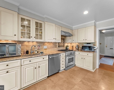 5121 Baltan Road - Photo Thumbnail 28