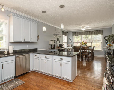 3021 Bankhead Drive - Photo Thumbnail 18
