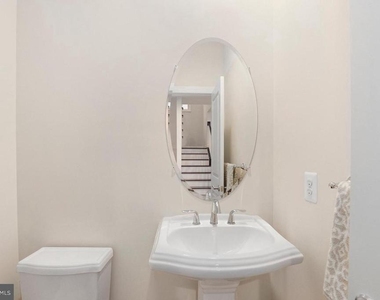 13905 Bufflehead Street - Photo Thumbnail 21