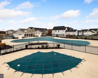 13905 Bufflehead Street - Photo Thumbnail 40