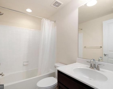 13905 Bufflehead Street - Photo Thumbnail 13