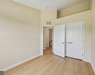 23004 Meadow Mist Road - Photo Thumbnail 31