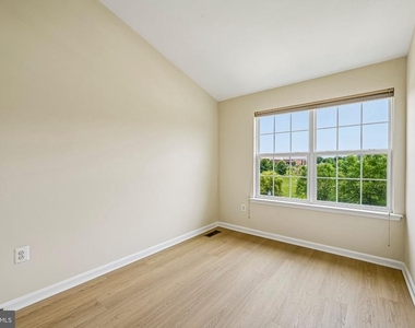 23004 Meadow Mist Road - Photo Thumbnail 29