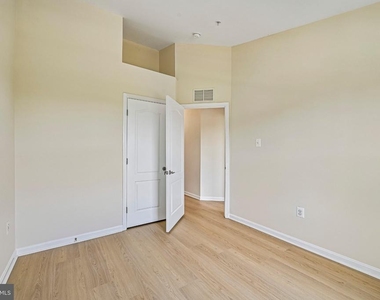 23004 Meadow Mist Road - Photo Thumbnail 35