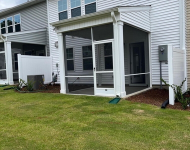 192 Tumbling Rock Way - Photo Thumbnail 35