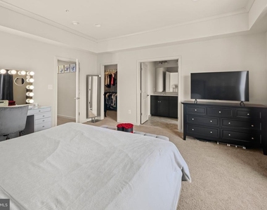 13940 Estuary Drive - Photo Thumbnail 8