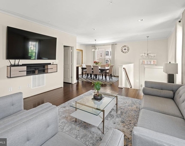 13940 Estuary Drive - Photo Thumbnail 6