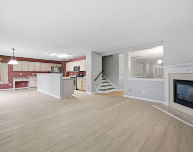 2944 Glade Aster Court - Photo Thumbnail 12