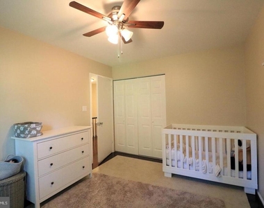 748 Azalea Drive - Photo Thumbnail 15