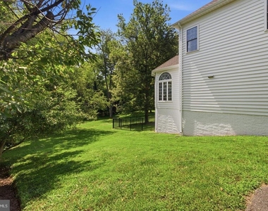 14140 Seneca Road - Photo Thumbnail 4