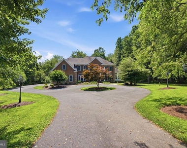 14140 Seneca Road - Photo Thumbnail 1