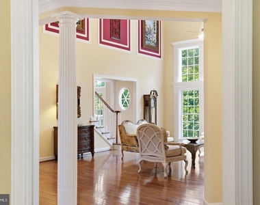 14140 Seneca Road - Photo Thumbnail 11