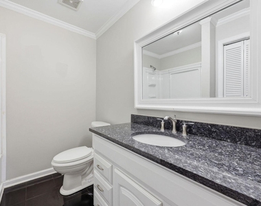 301 N 9th - Photo Thumbnail 26